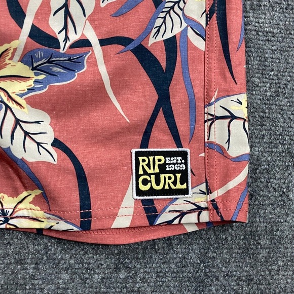 Rip Curl Board Shorts Adults 34 Mirage Red Floral Drawstring Polyester‎ Mens - Picture 4 of 8